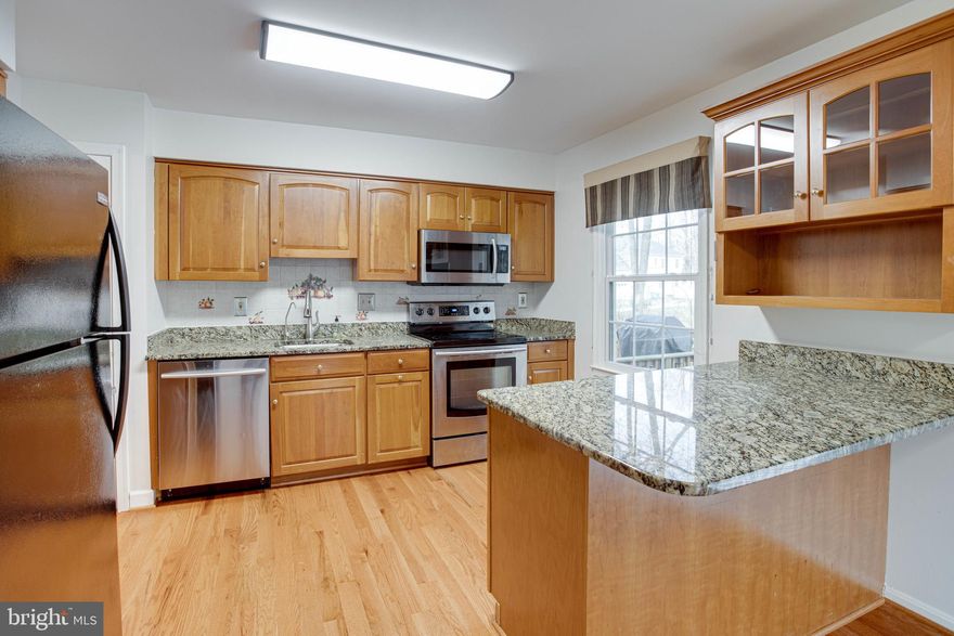 New Price!  Welcome to 9620 Masterworks Dr, Vienna!
--Immaculate end-unit townhome – sunny, light-filled, and spotlessly maintained
--Freshly repainted throughout after the last tenant
--Floors: Hardwood on main level; plush carpet upstairs and in basement
--Recent updates (within 5 years): windows, doors, light fixtures, HVAC, and window treatments
--Outdoor living: Back deck with views of Nottoway Park
--Lifestyle: Walking/biking trails nearby, minutes to Mosaic District shopping & dining
--Convenient commute: Close to Vienna Metro, bus lines, I-66, I-495, Routes 50, 29 & 123
--Schools: Oakton High School pyramid
--No pets and no smoking--firm!  No more than two incomes to qualify and no co-signers.