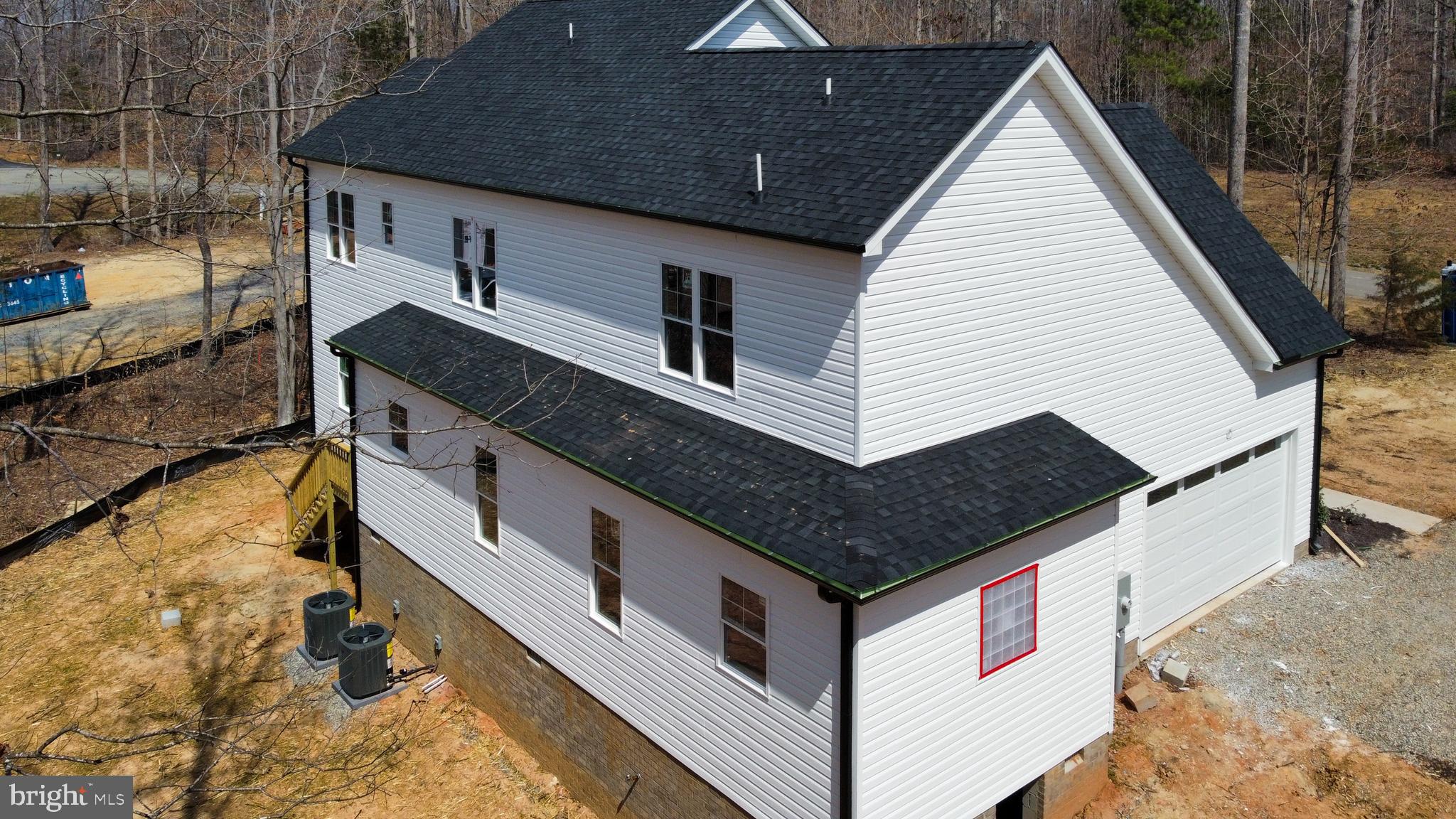 29 DOVE CT
