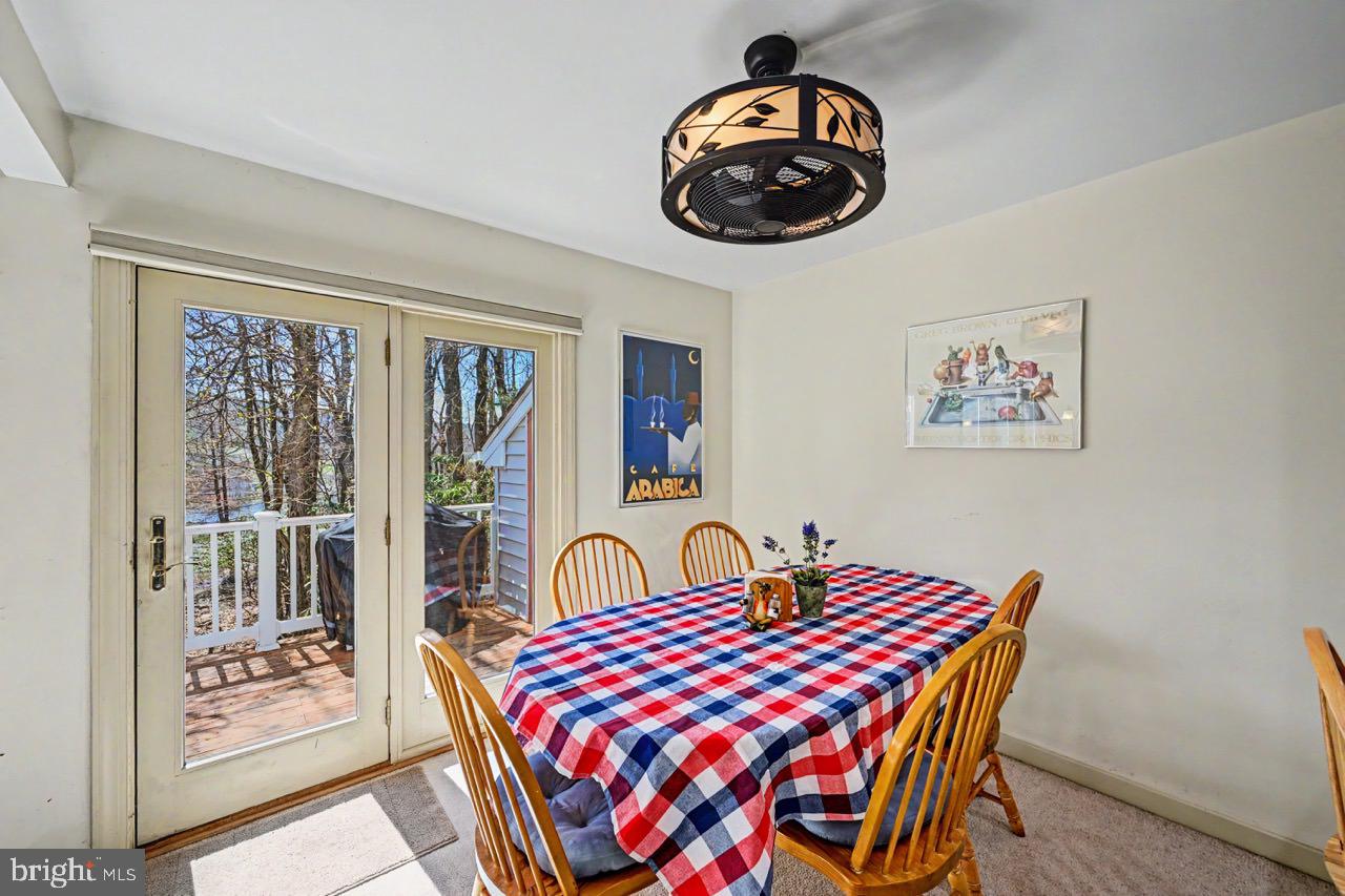 LAUREL WOODS - Residential