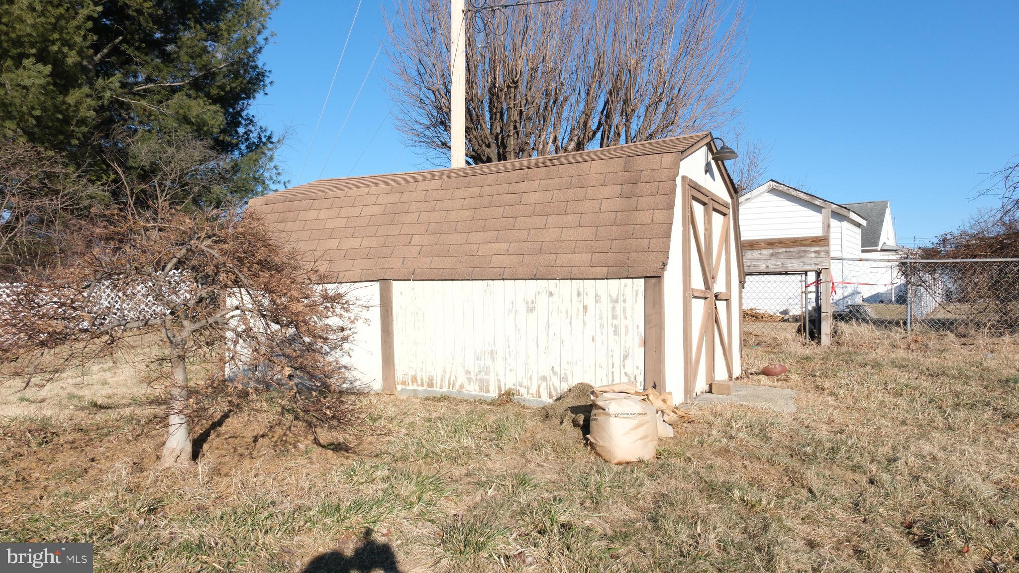 BROOKHAVEN - Residential