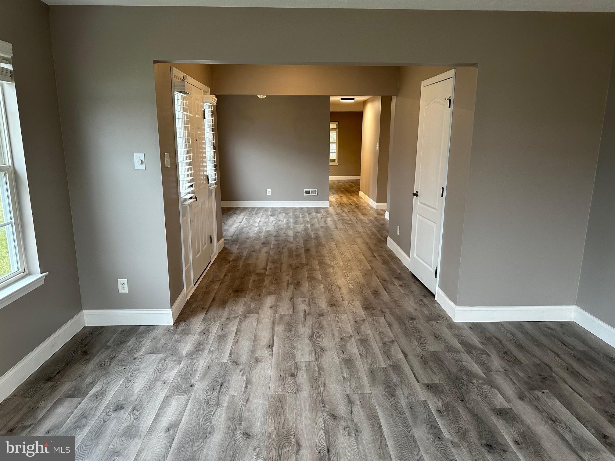 48 MAPLE LEAF CIRCLE