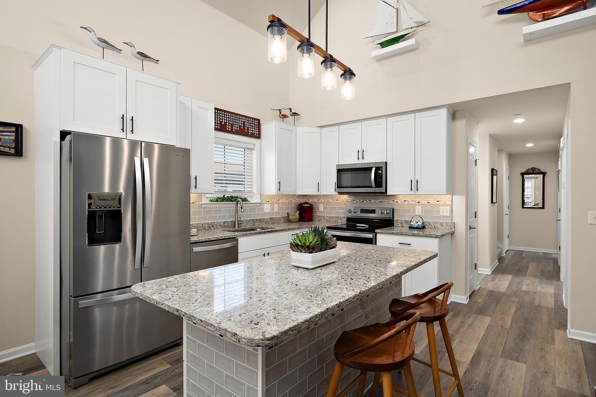 MONTEGO BAY - Residential