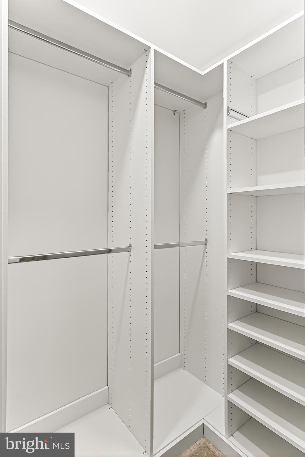 WALNUT HILL ESTATES - Residential