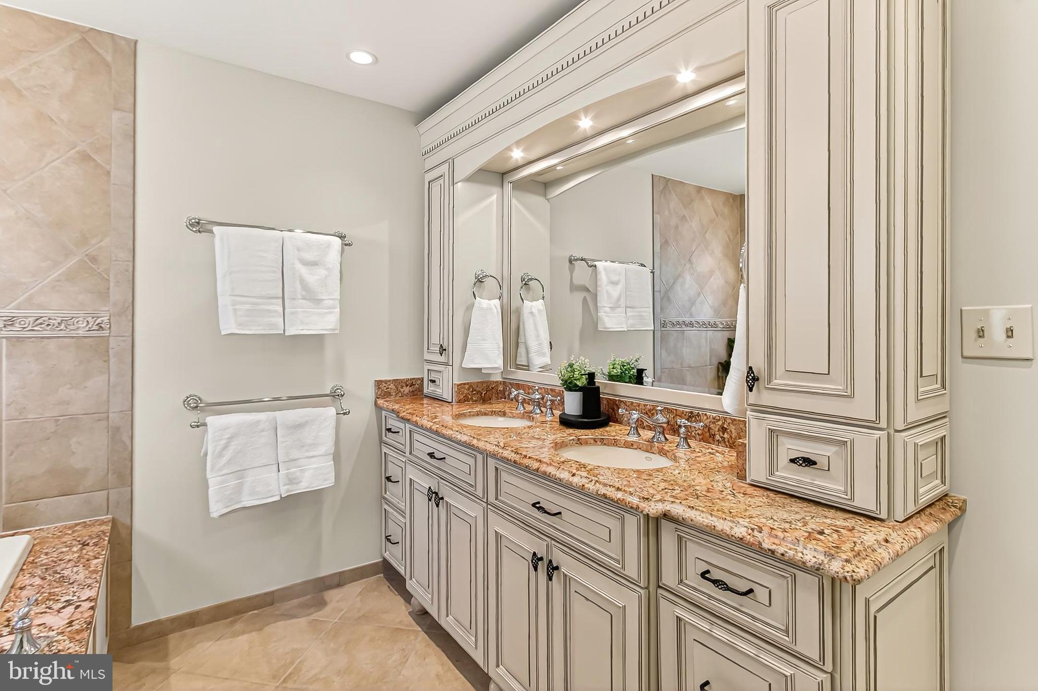 WALNUT HILL ESTATES - Residential