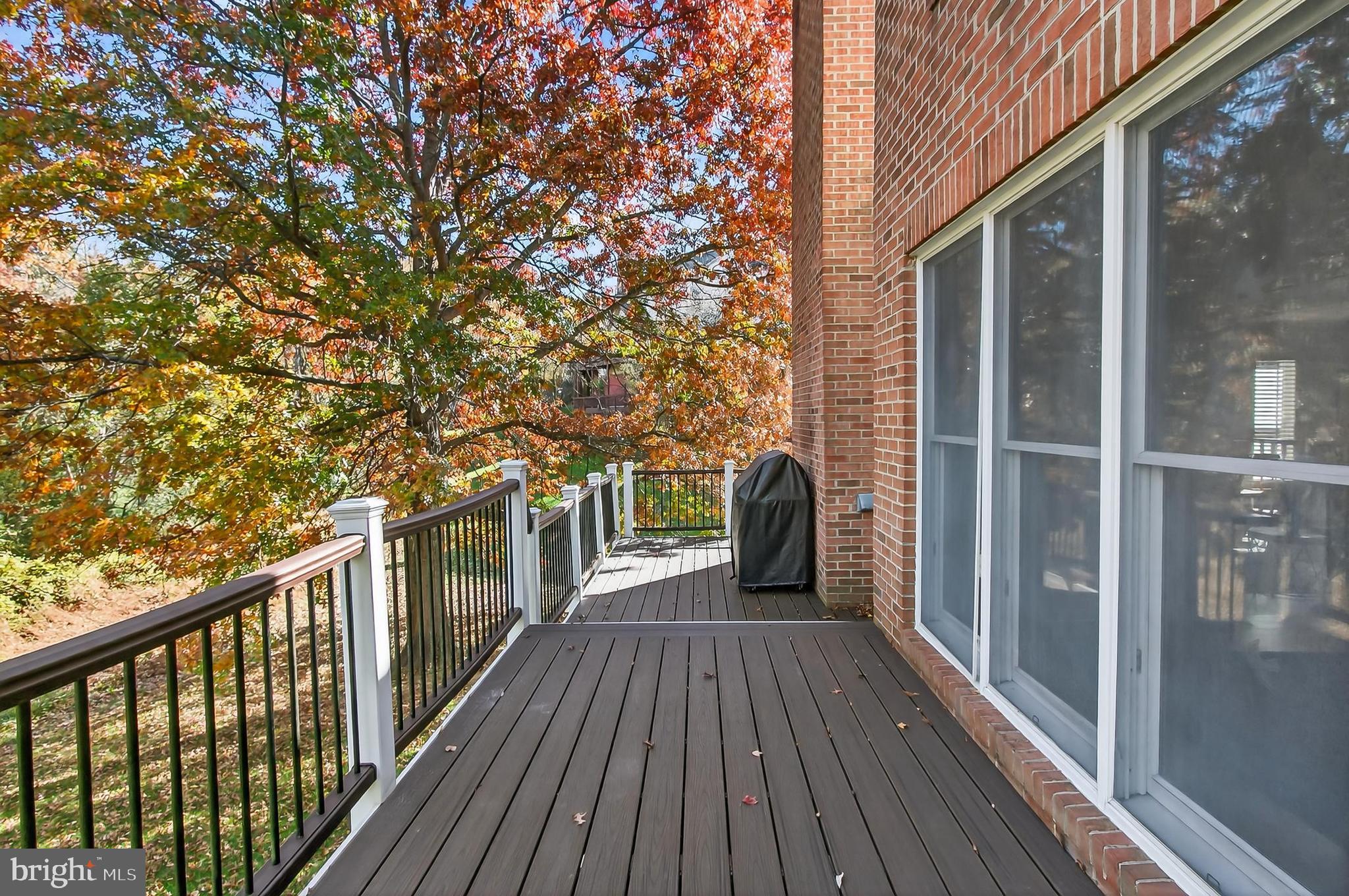 WALNUT HILL ESTATES - Residential