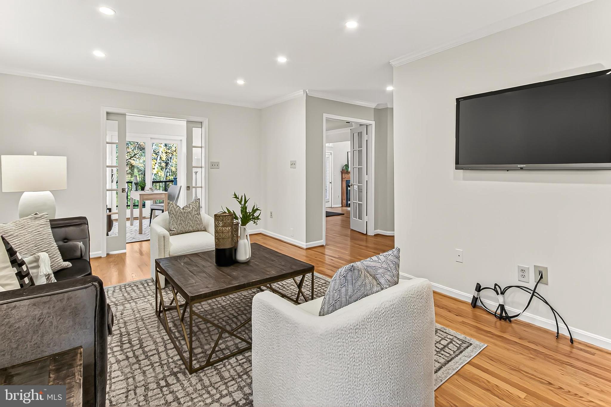 WALNUT HILL ESTATES - Residential