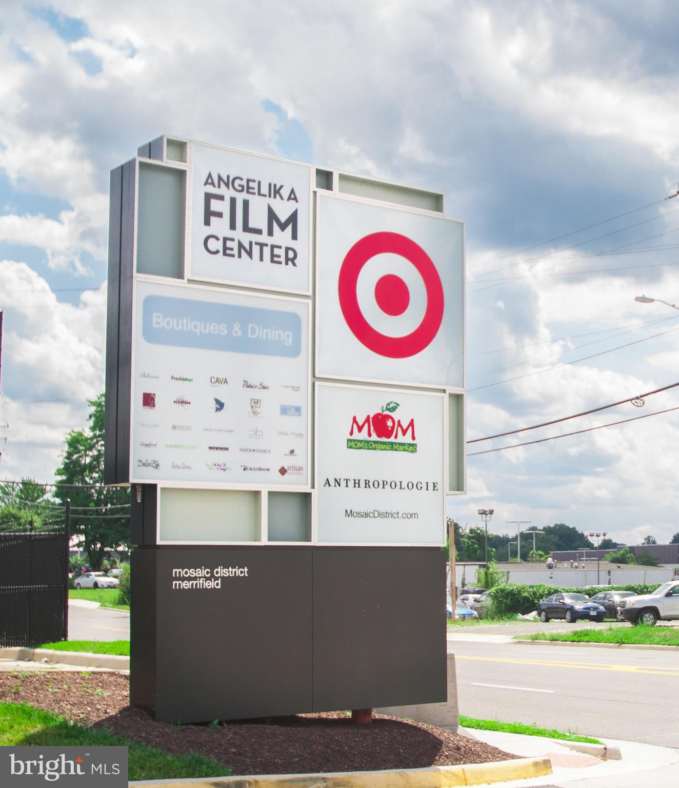 WALNUT HILL ESTATES - Residential