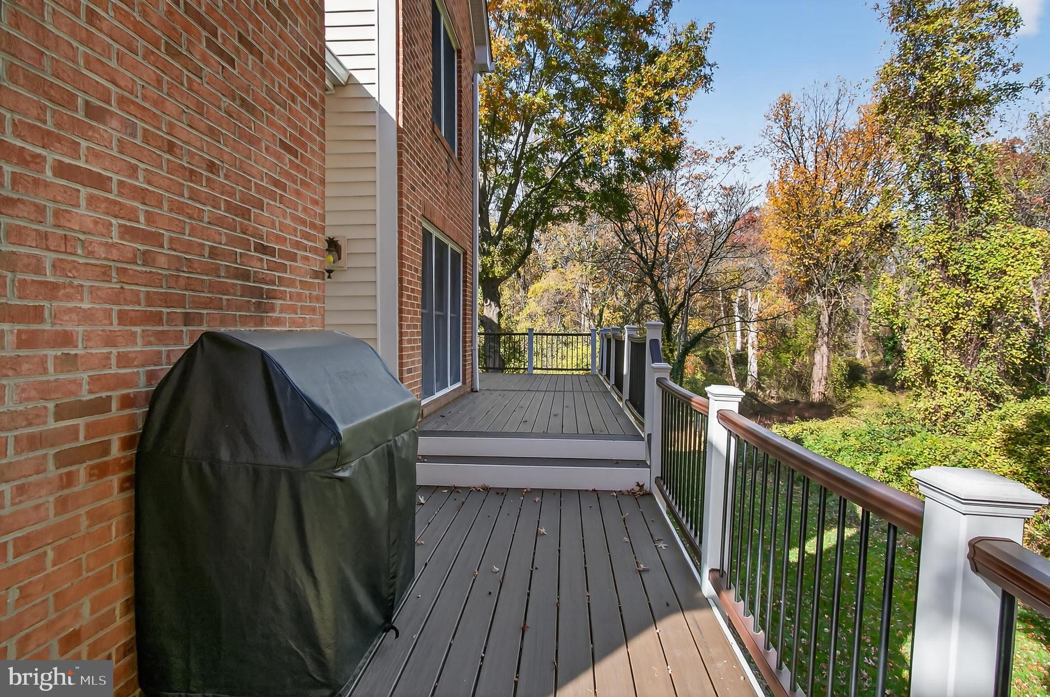 WALNUT HILL ESTATES - Residential