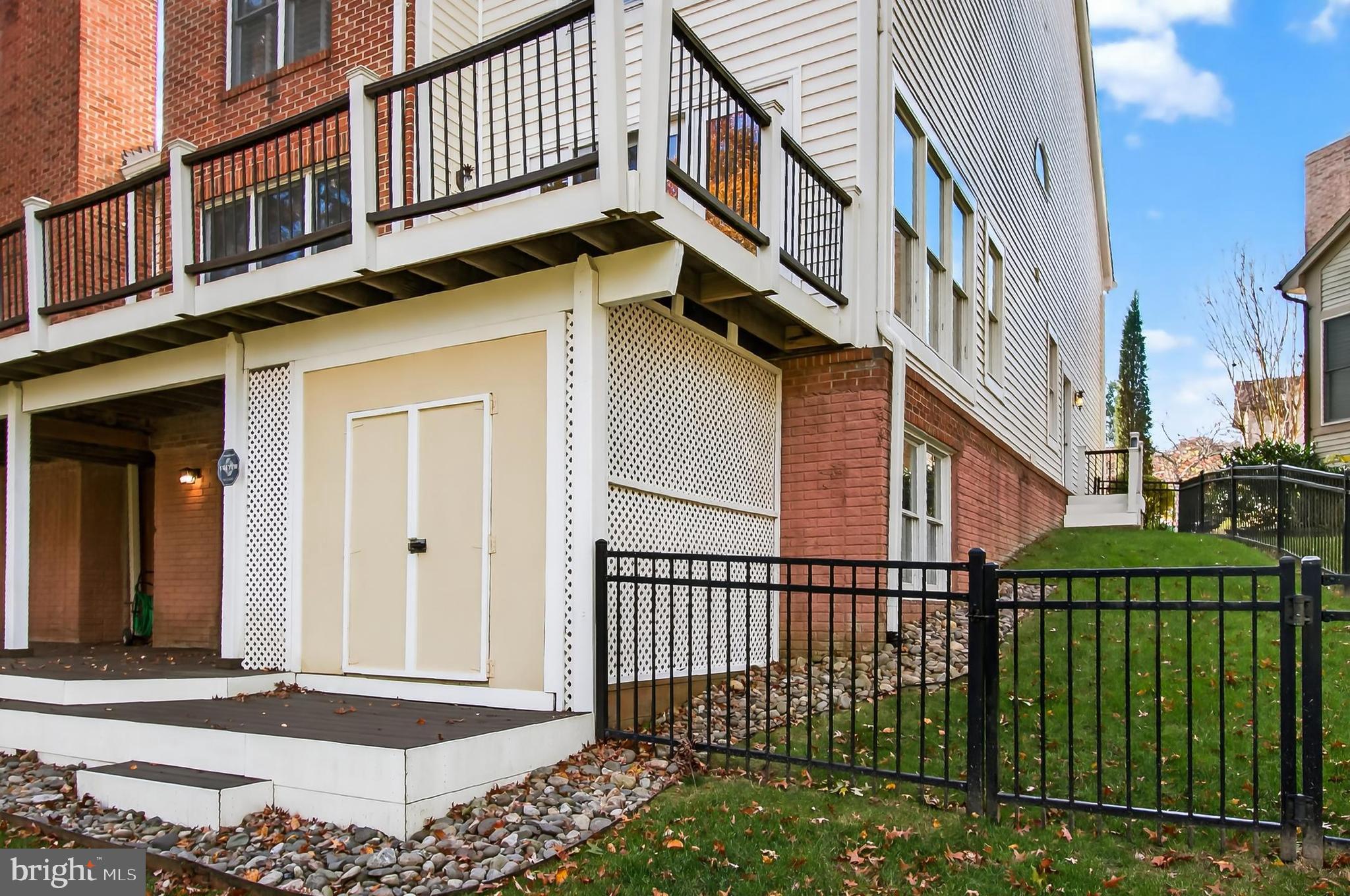 WALNUT HILL ESTATES - Residential