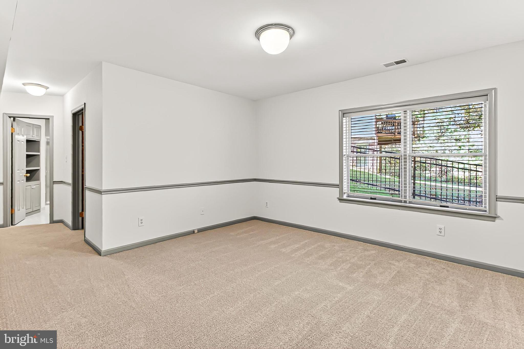 WALNUT HILL ESTATES - Residential