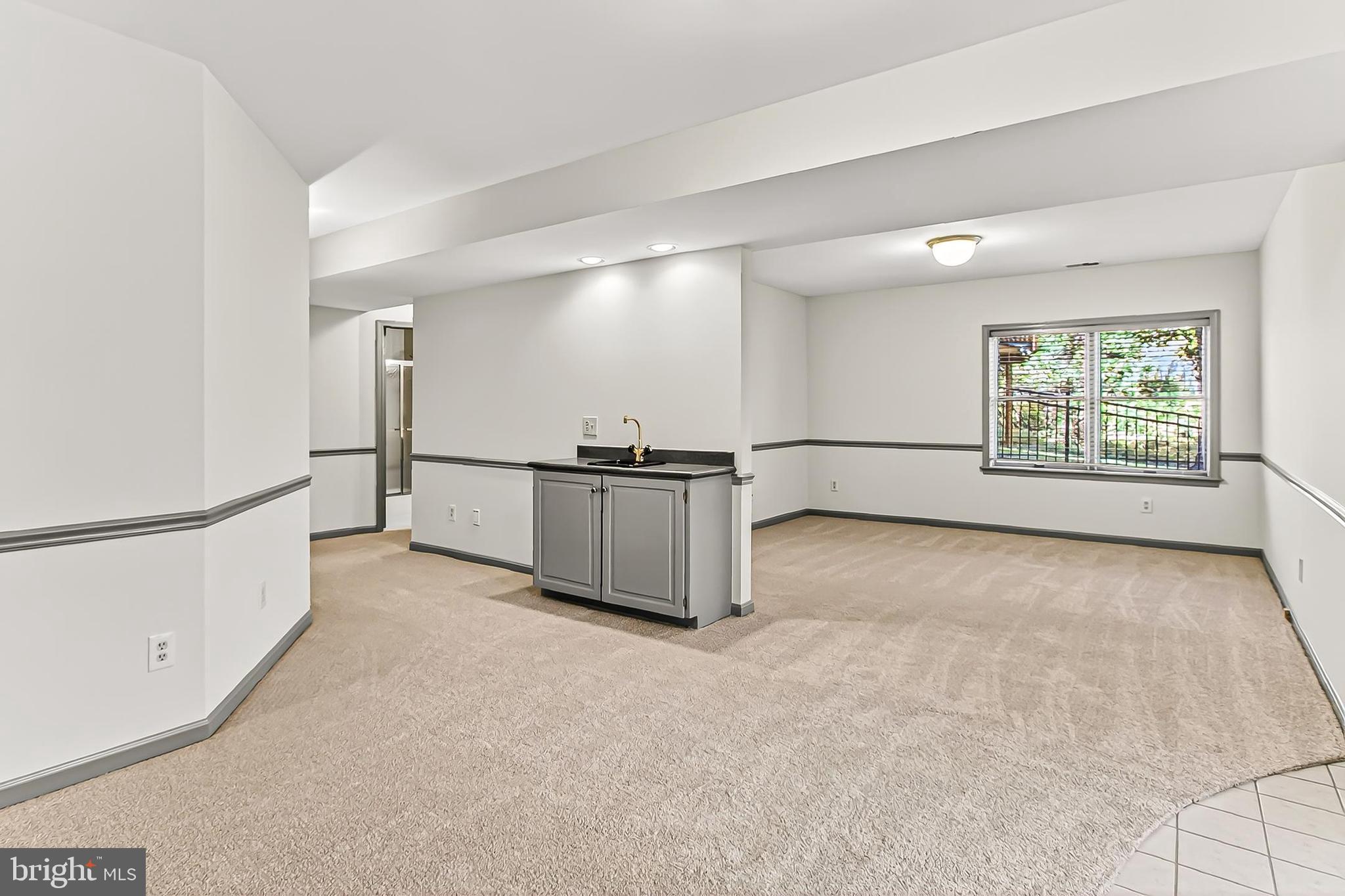 WALNUT HILL ESTATES - Residential