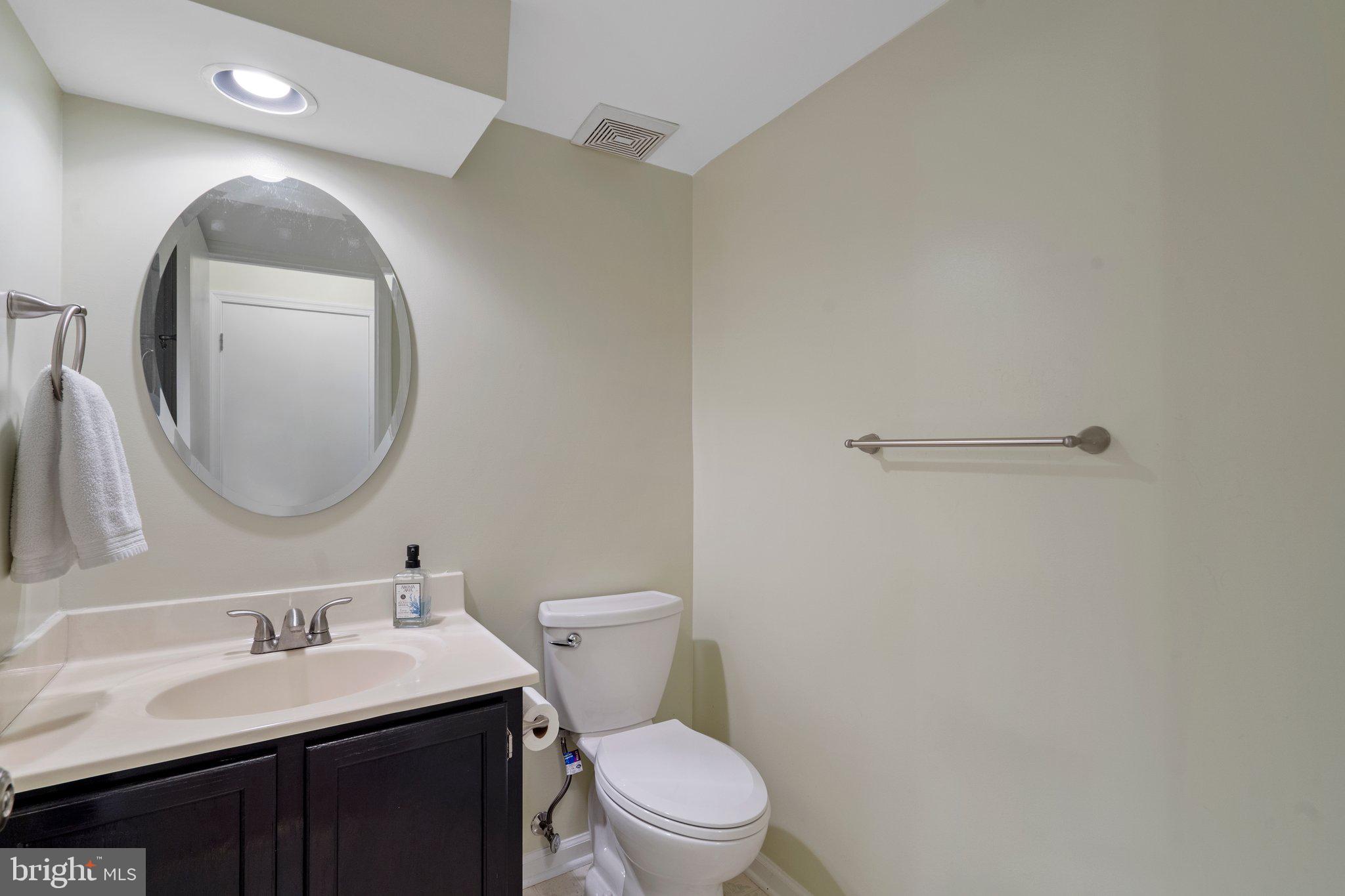 GUNNERS LAKE VILLAGE - Residential