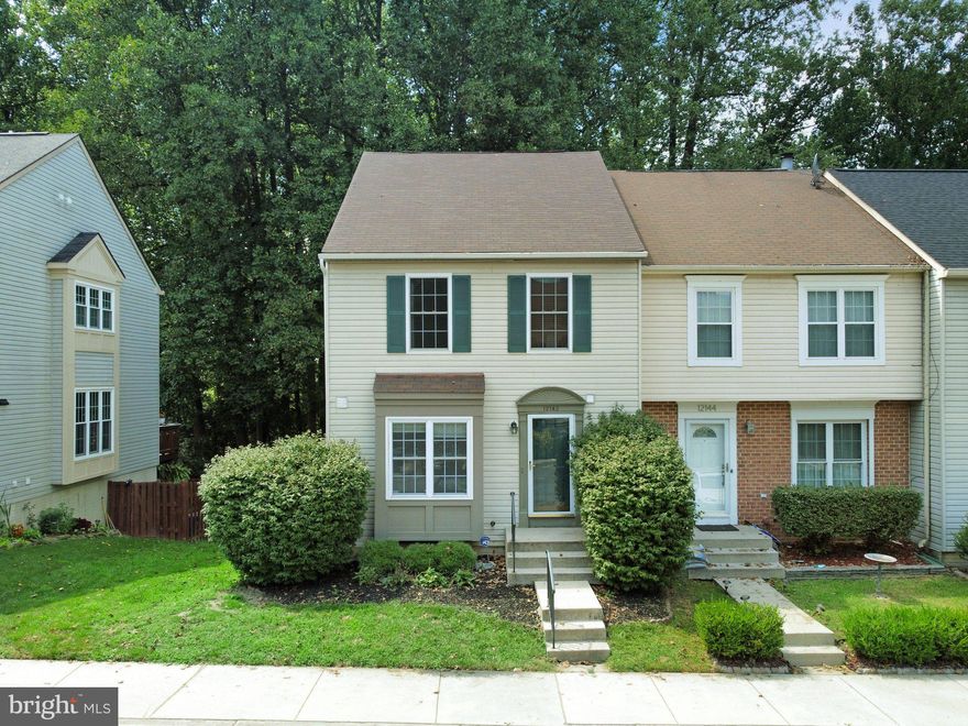 Just steps to the wonderful and beautiful Gunners Lake.  This is a rare end townhome that is move in ready.  This home has gorgeous hardwood floors throughout.  The kitchen has granite countertops complete with stainless steel appliances.  There are newer windows throughout and you will absolutely love the bathroom on the 2nd floor.  It is updated and simply huge.  The basement has a separate room that could be used as an additional bedroom or a home office.  Either way, there is another full bathroom in the basement.  Lastly enjoy the fantastic deck.  There is plenty of space to entertain and so much to fall in love with this property.
***Photos are from when the property was occupied a few weeks ago***