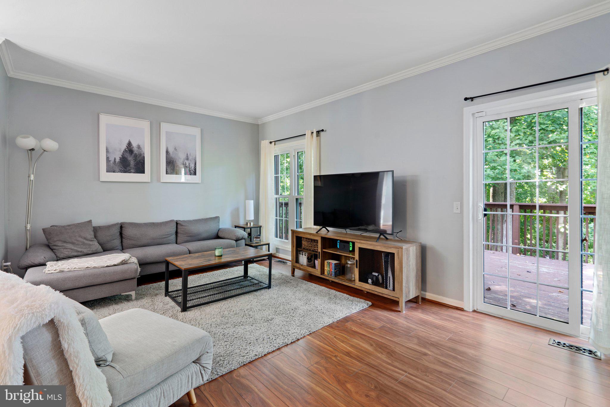 GUNNERS LAKE VILLAGE - Residential