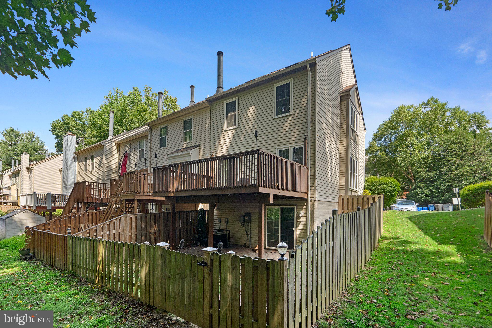 GUNNERS LAKE VILLAGE - Residential