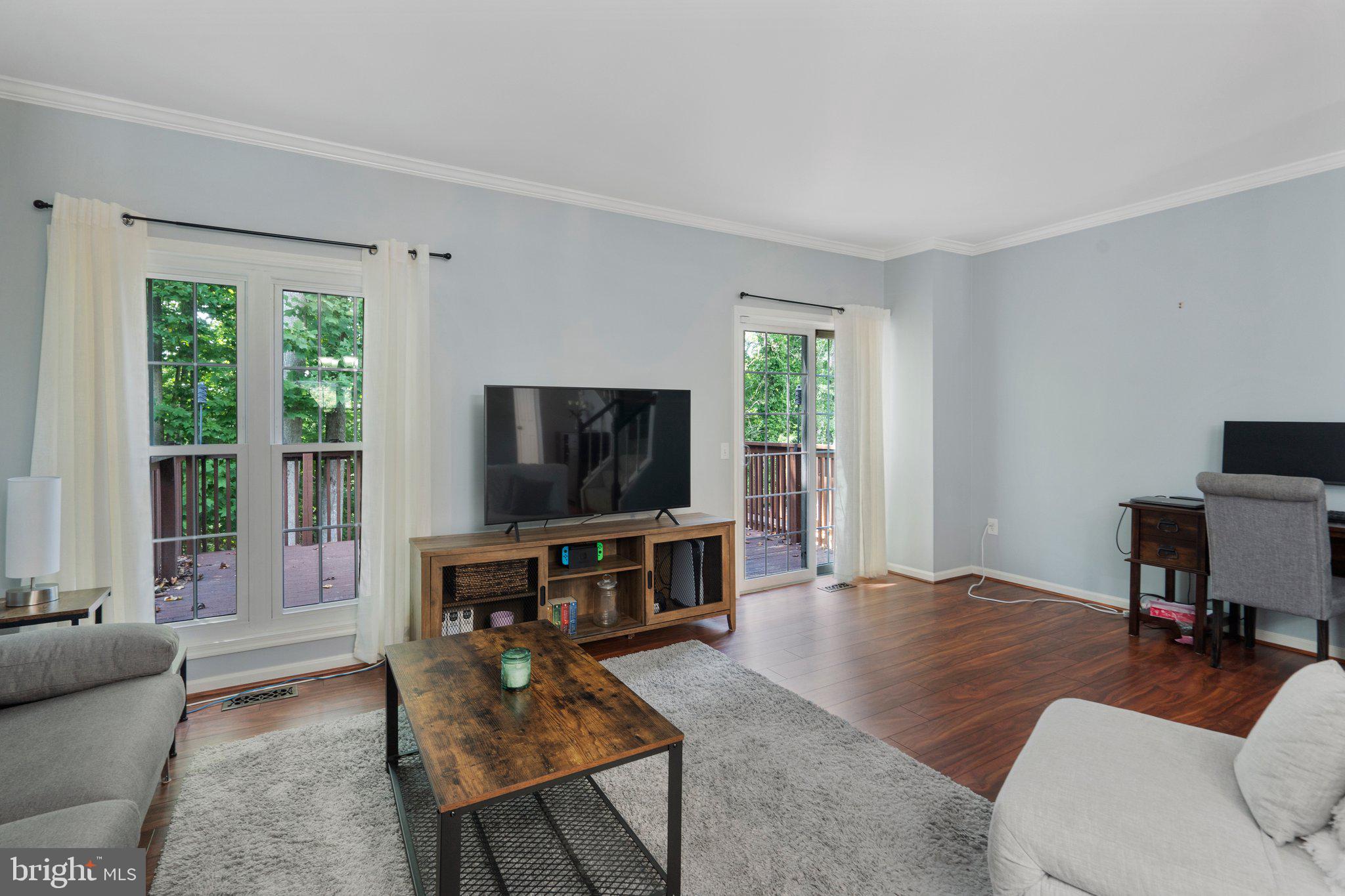 GUNNERS LAKE VILLAGE - Residential