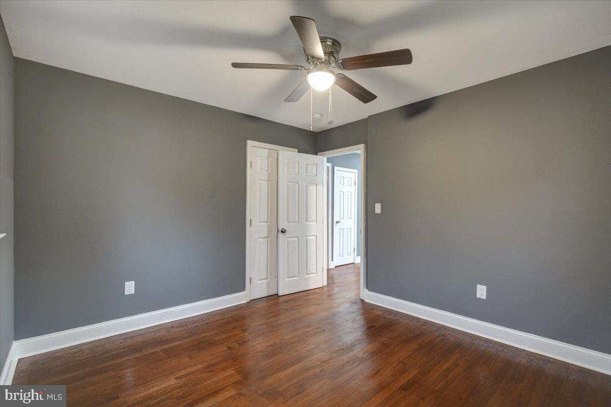 VICTORIAN MANOR - Residential