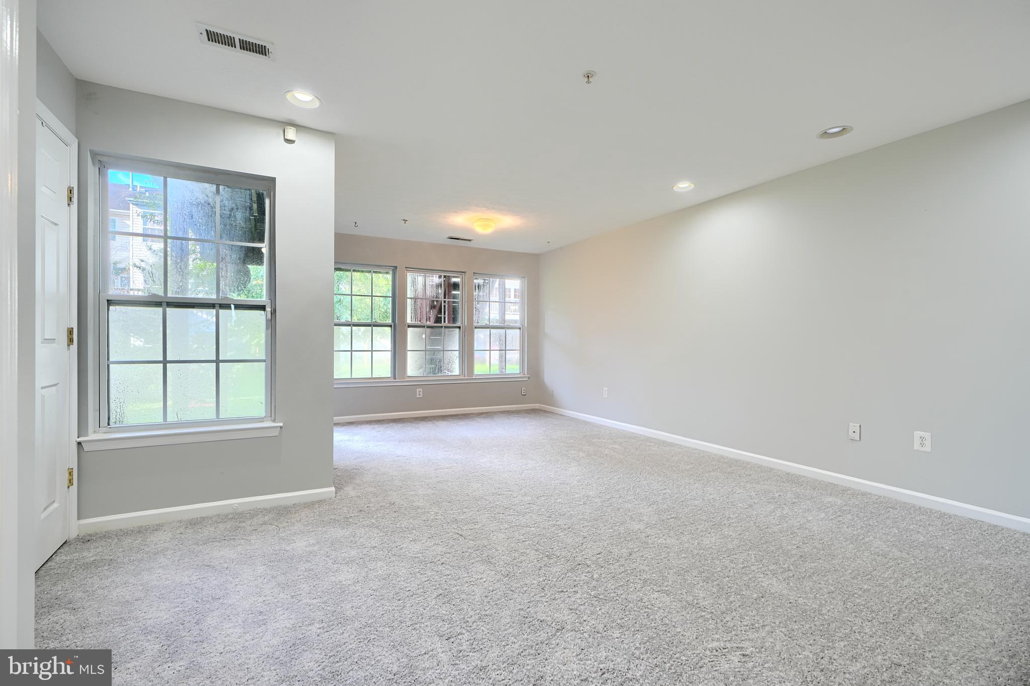 9863 DECATUR ROAD