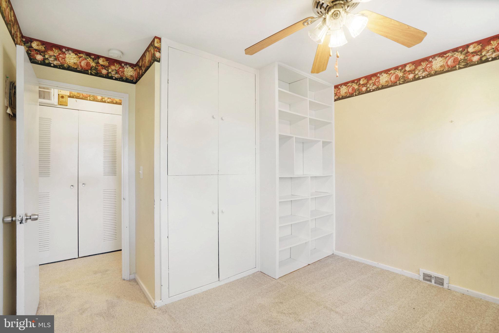 FAIRFAX HOMES - Residential