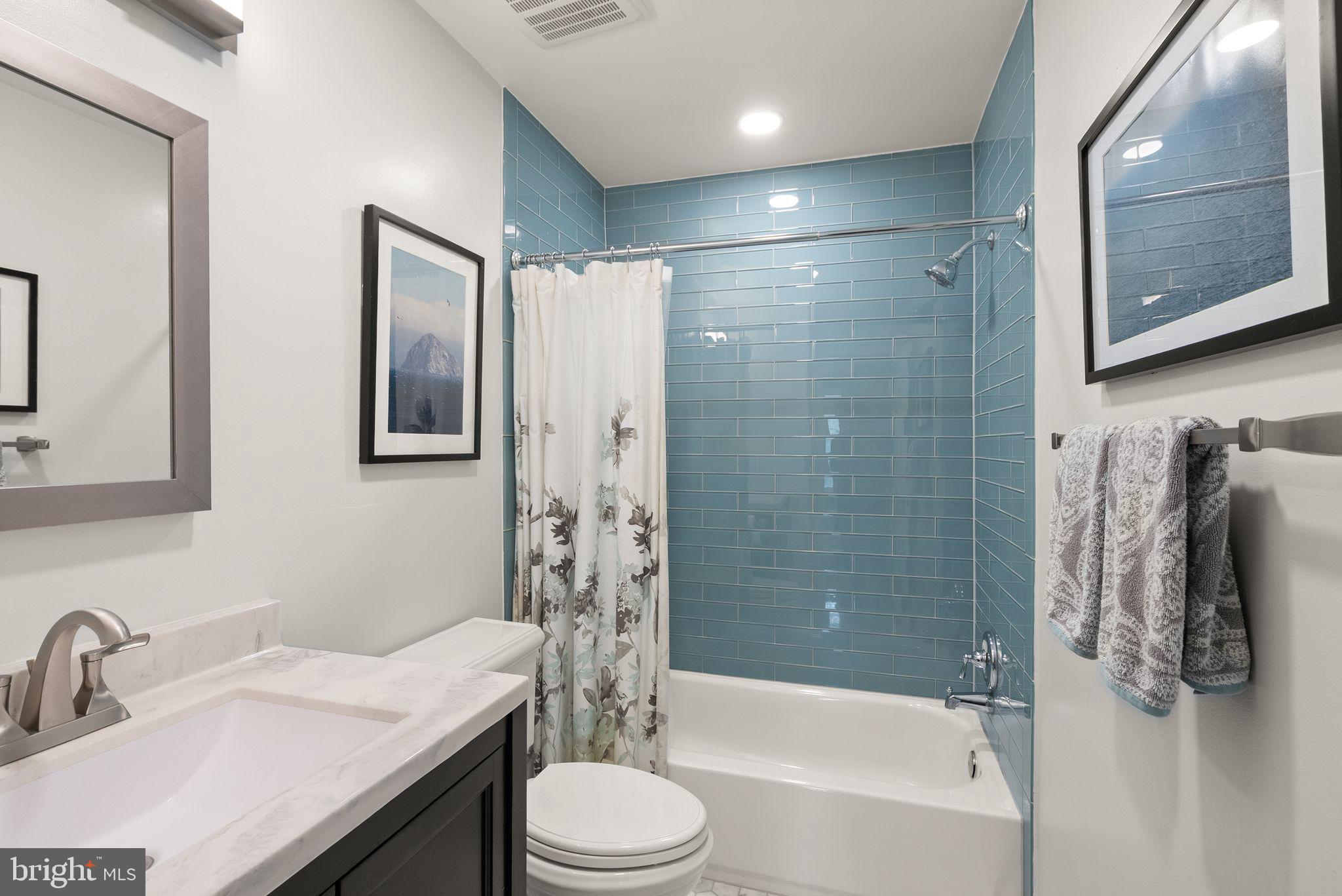 RESTON - Residential