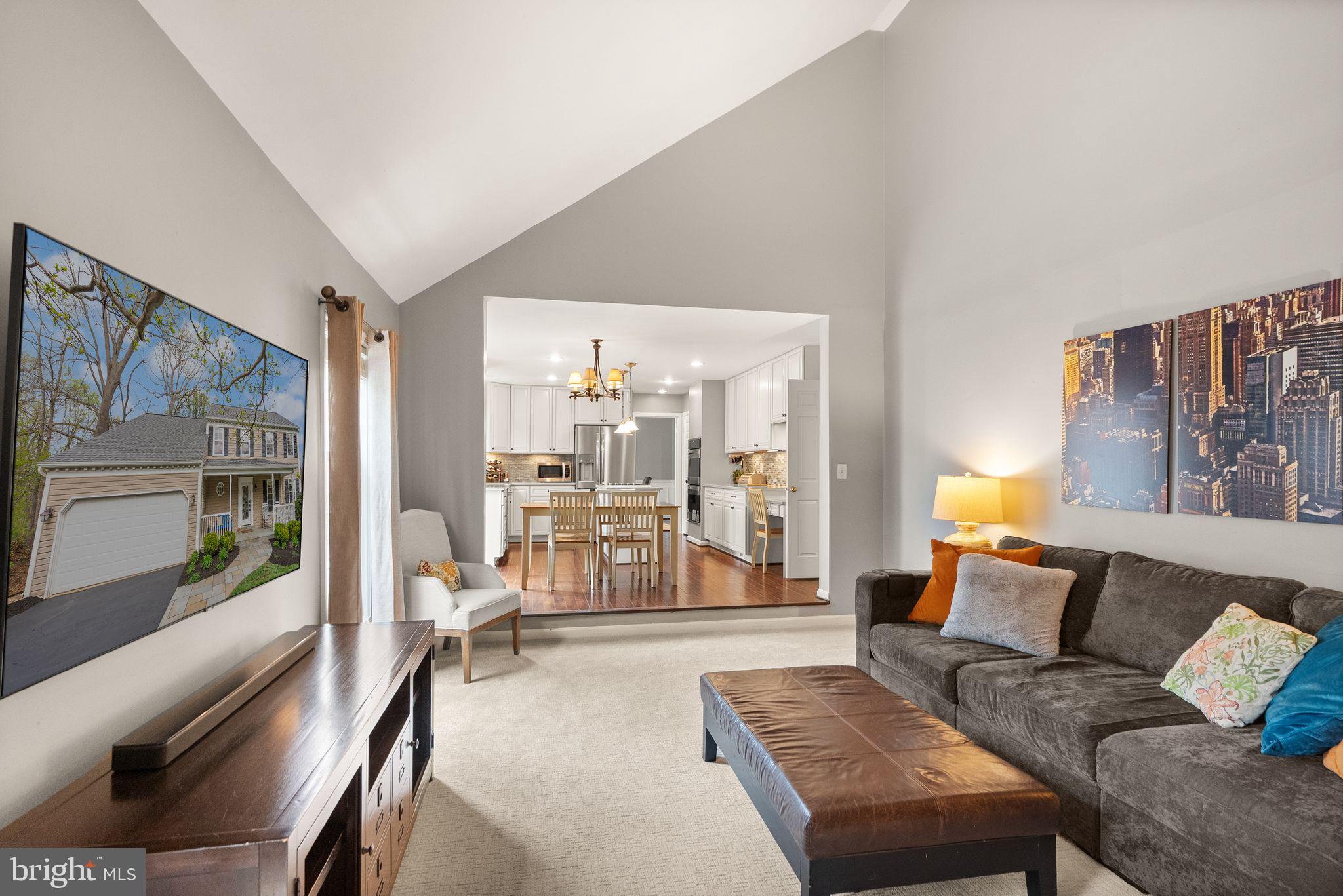 RESTON - Residential