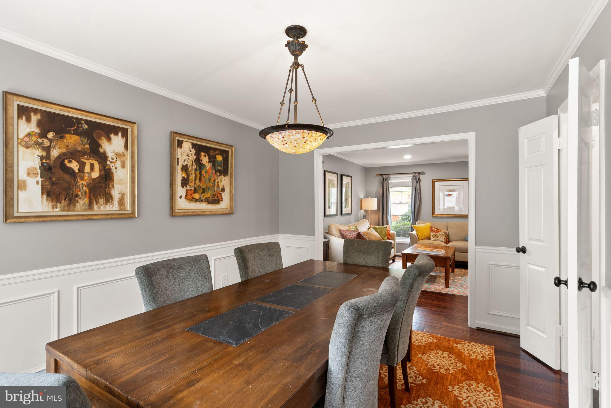 RESTON - Residential