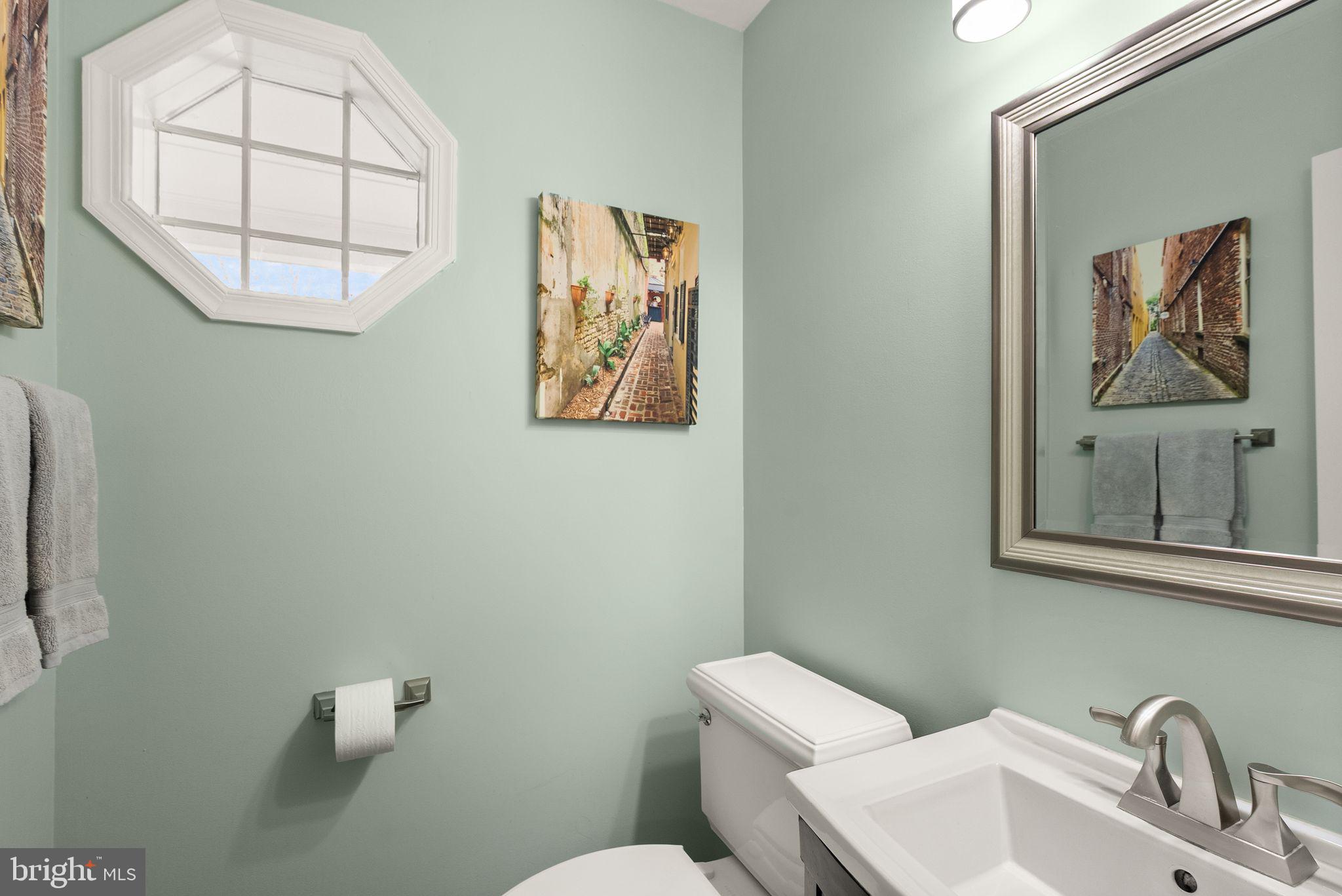 RESTON - Residential