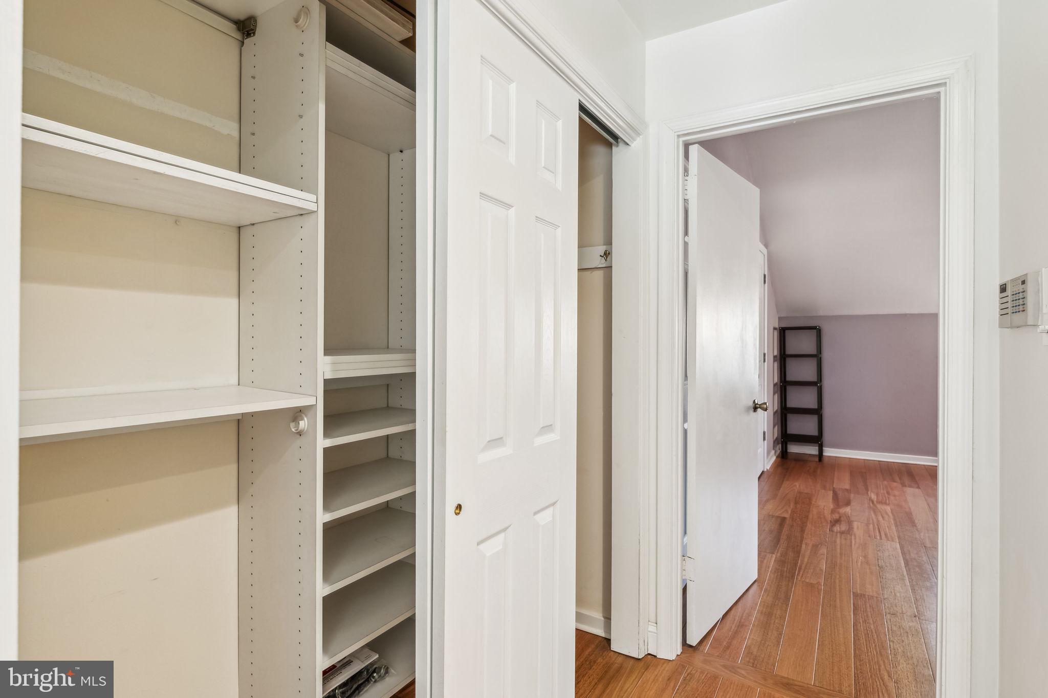 SOCIETY HILL - Residential