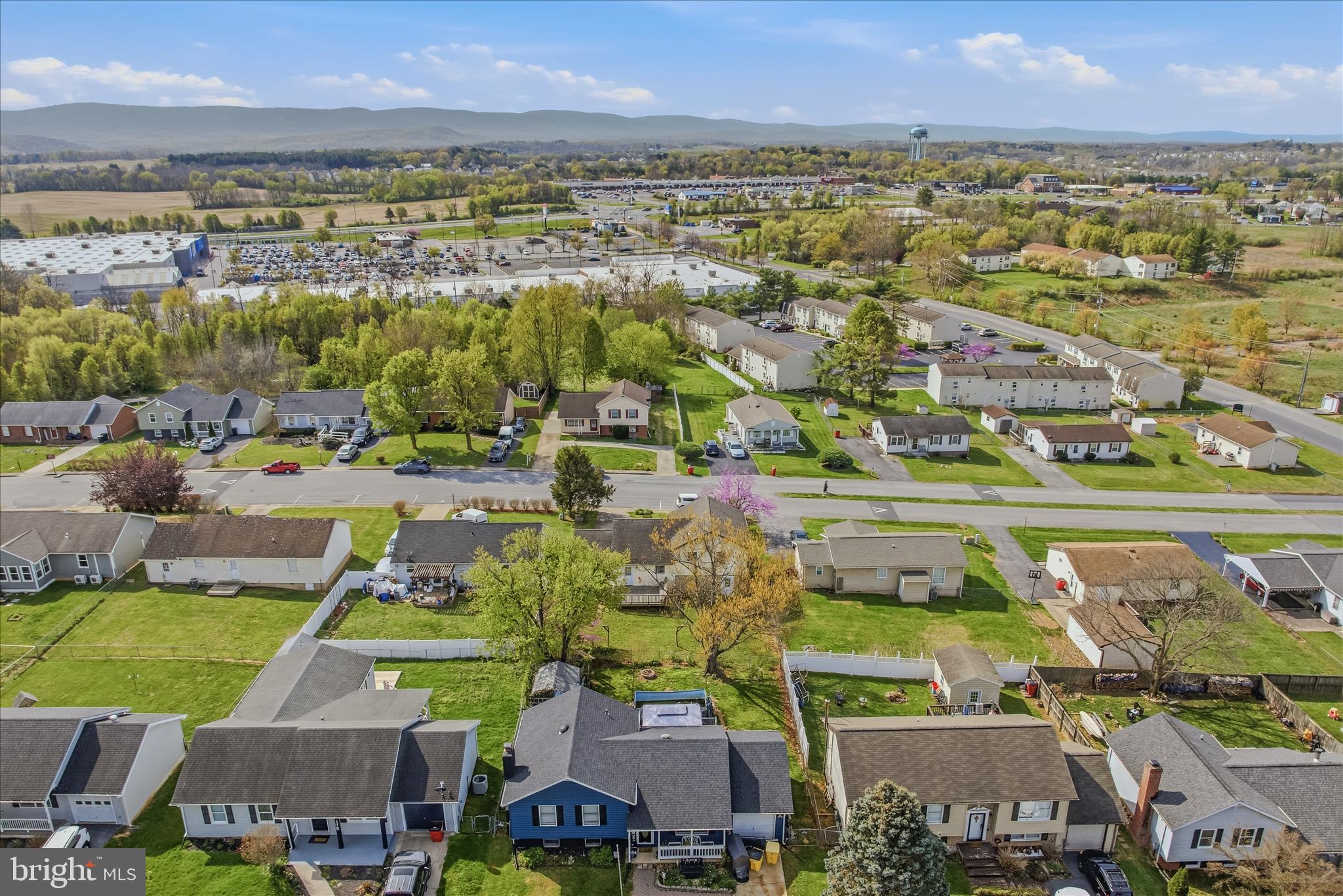 PATRICK HENRY ESTATES - Residential