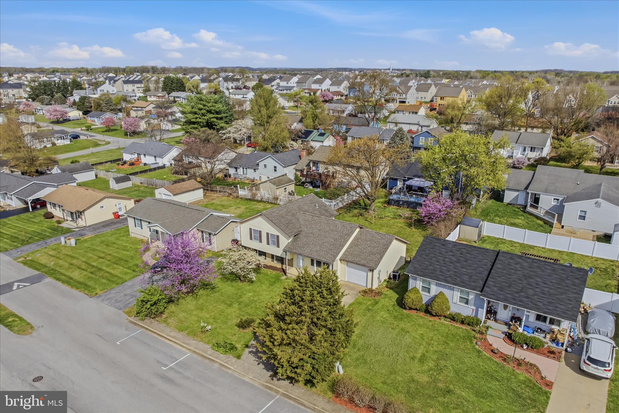 PATRICK HENRY ESTATES - Residential