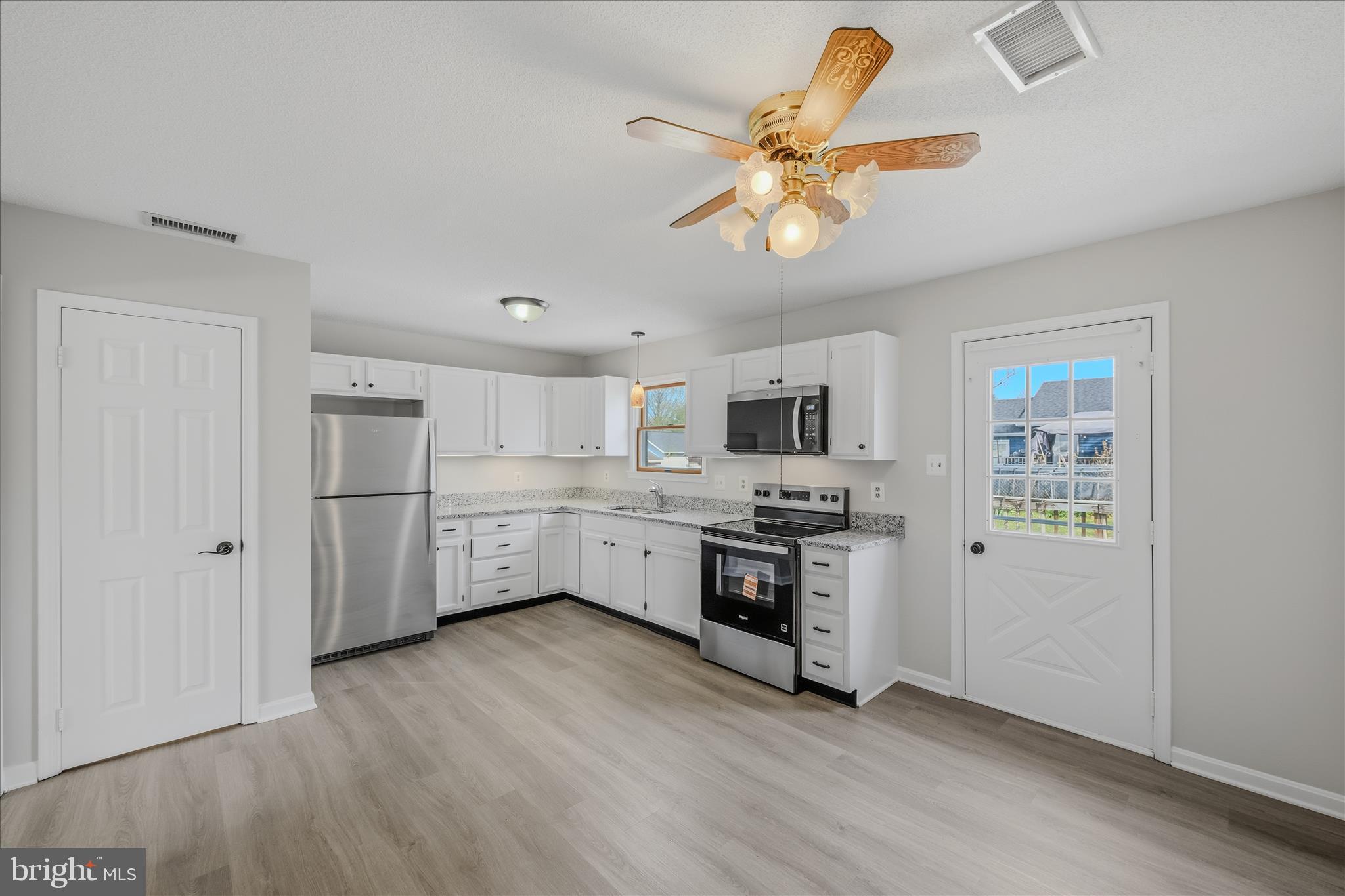 PATRICK HENRY ESTATES - Residential