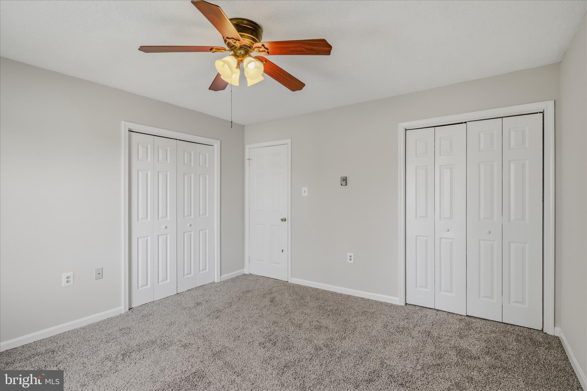 PATRICK HENRY ESTATES - Residential