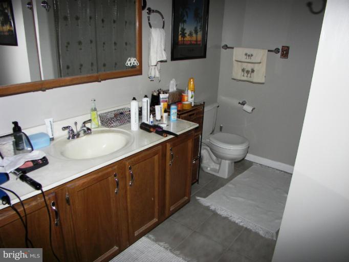 KINGSTOWNE - Residential Lease