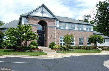 KINGSTOWNE - Residential Lease