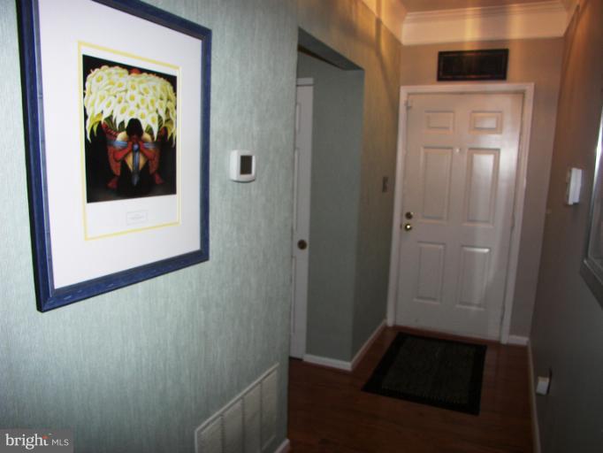 KINGSTOWNE - Residential Lease