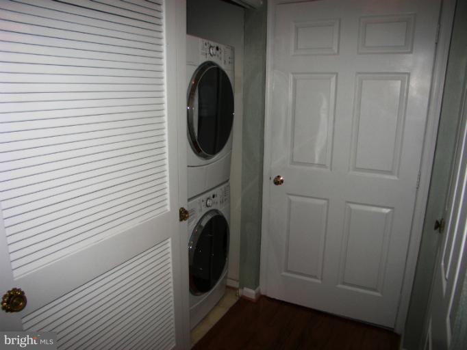 KINGSTOWNE - Residential Lease