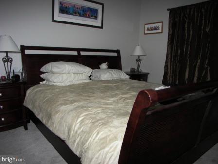 KINGSTOWNE - Residential Lease