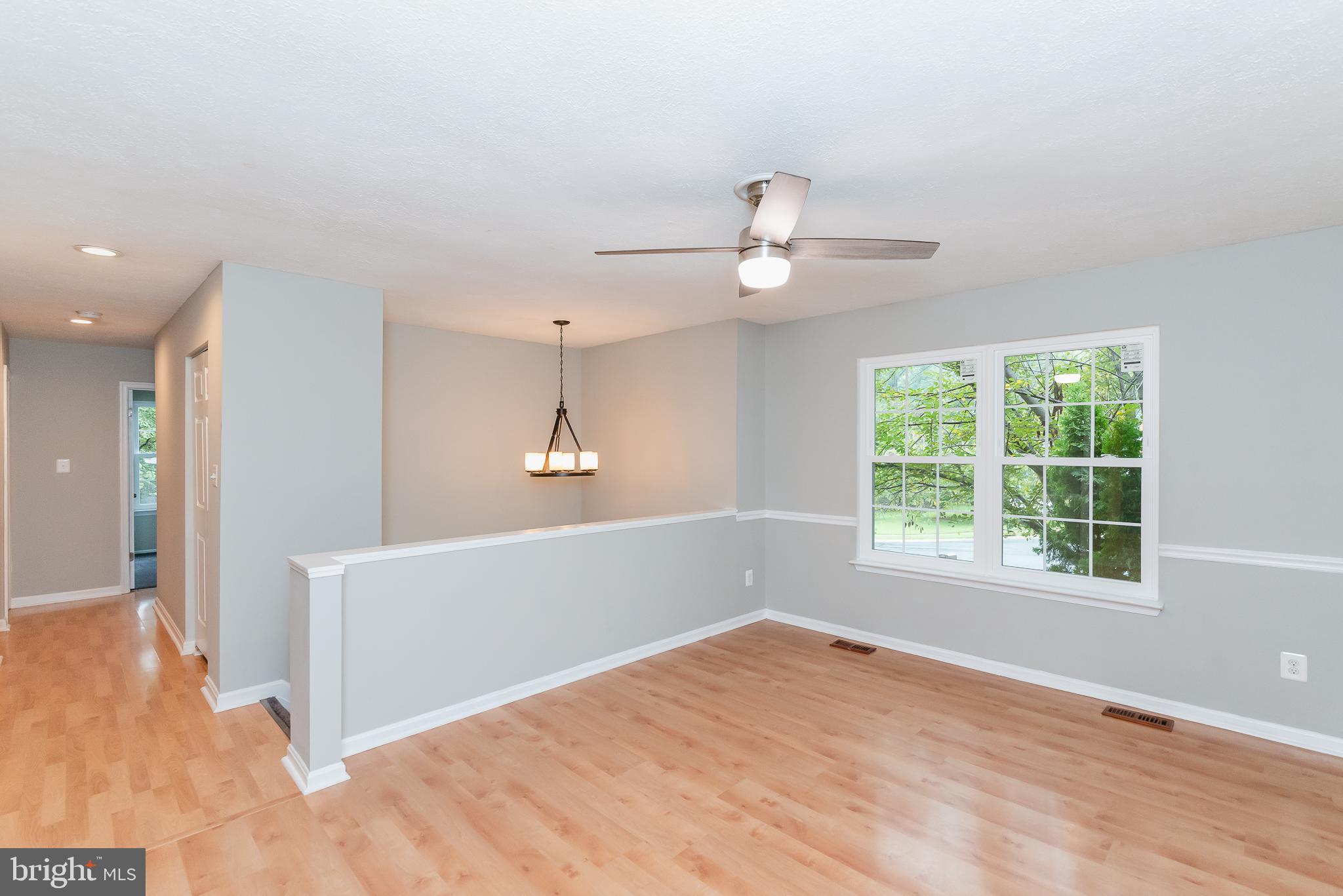 LAUREL WOODS - Residential