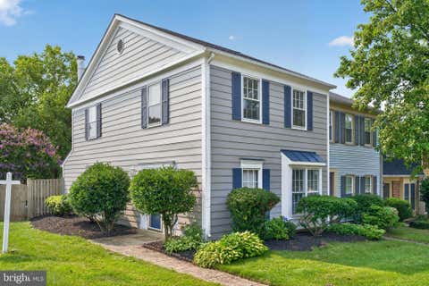 Townhouse For Sale - 7501 Blanford Court<br/> ALEXANDRIA, VA 22315