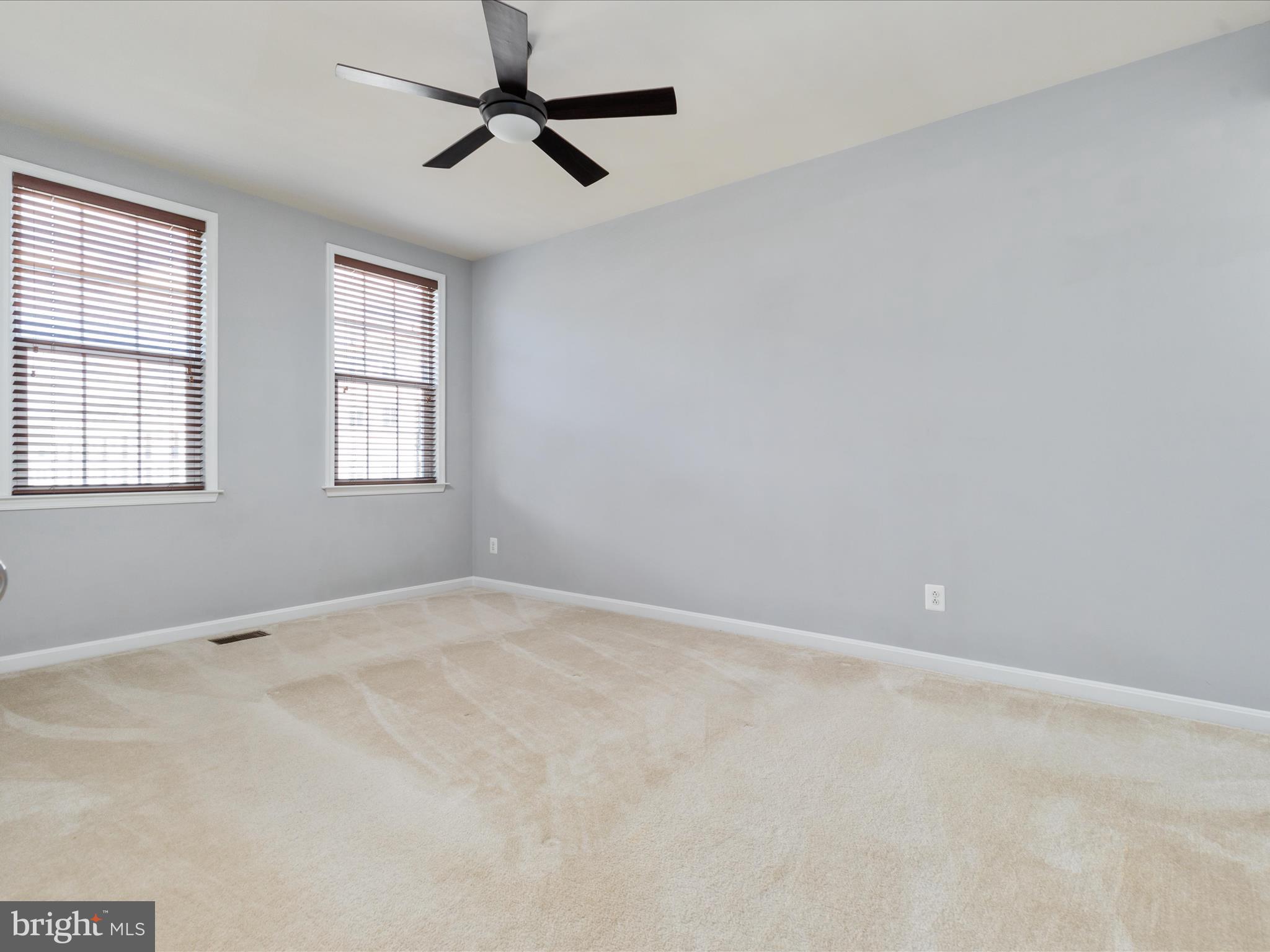 LANSDOWNE - Residential