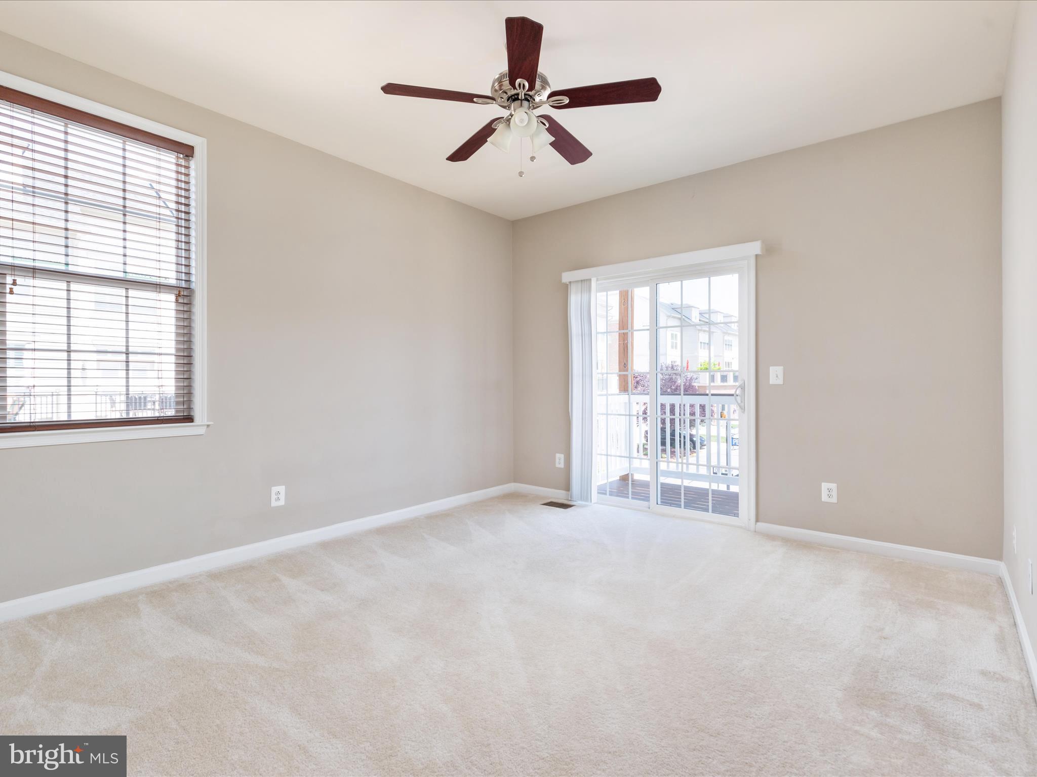 LANSDOWNE - Residential