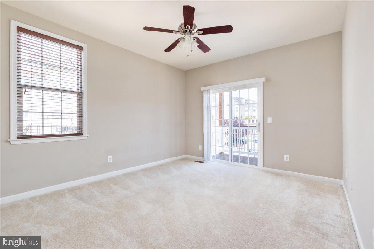 LANSDOWNE - Residential