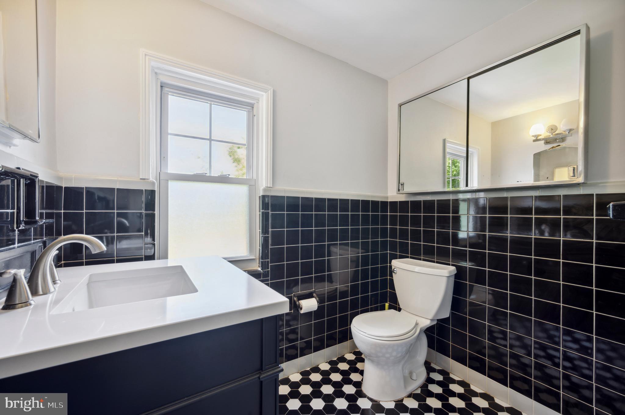 MERION STATION - Residential