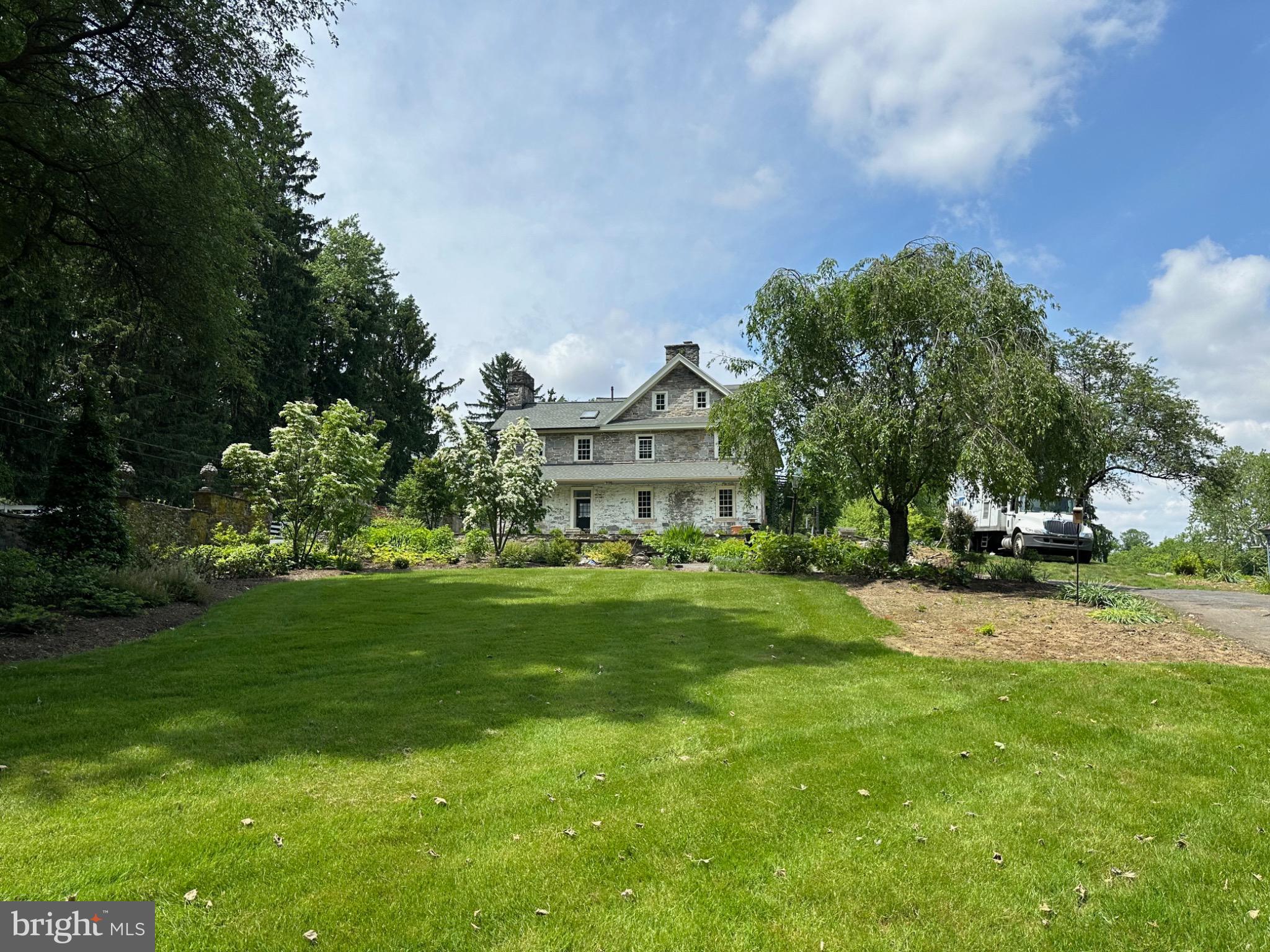 MONDAMIN FARMS - Residential