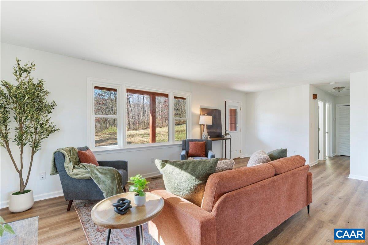 DOGWOOD VALLEY - Residential