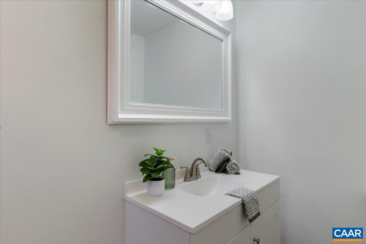 DOGWOOD VALLEY - Residential