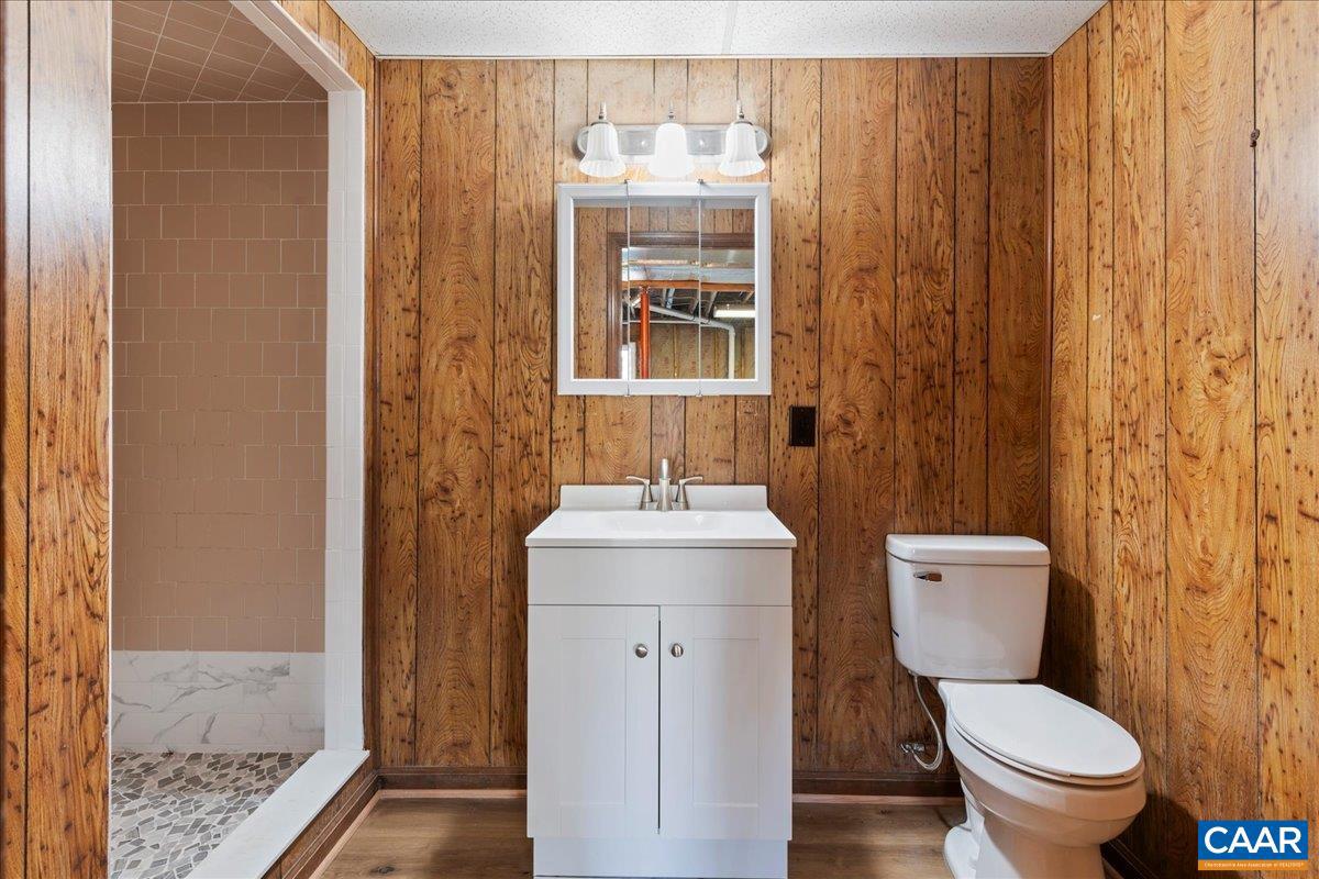 DOGWOOD VALLEY - Residential