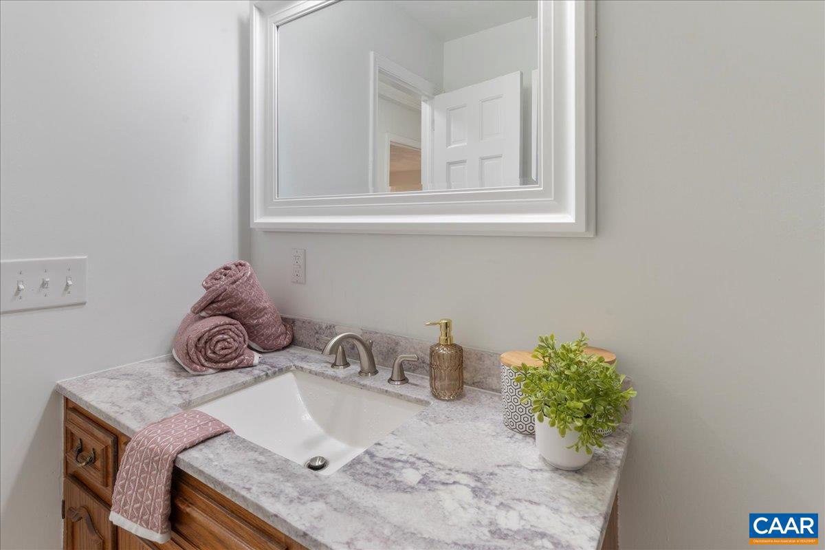 DOGWOOD VALLEY - Residential