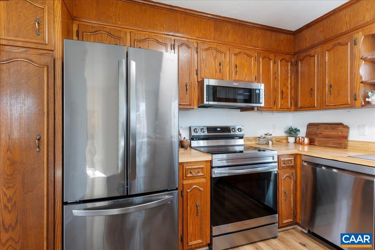 DOGWOOD VALLEY - Residential