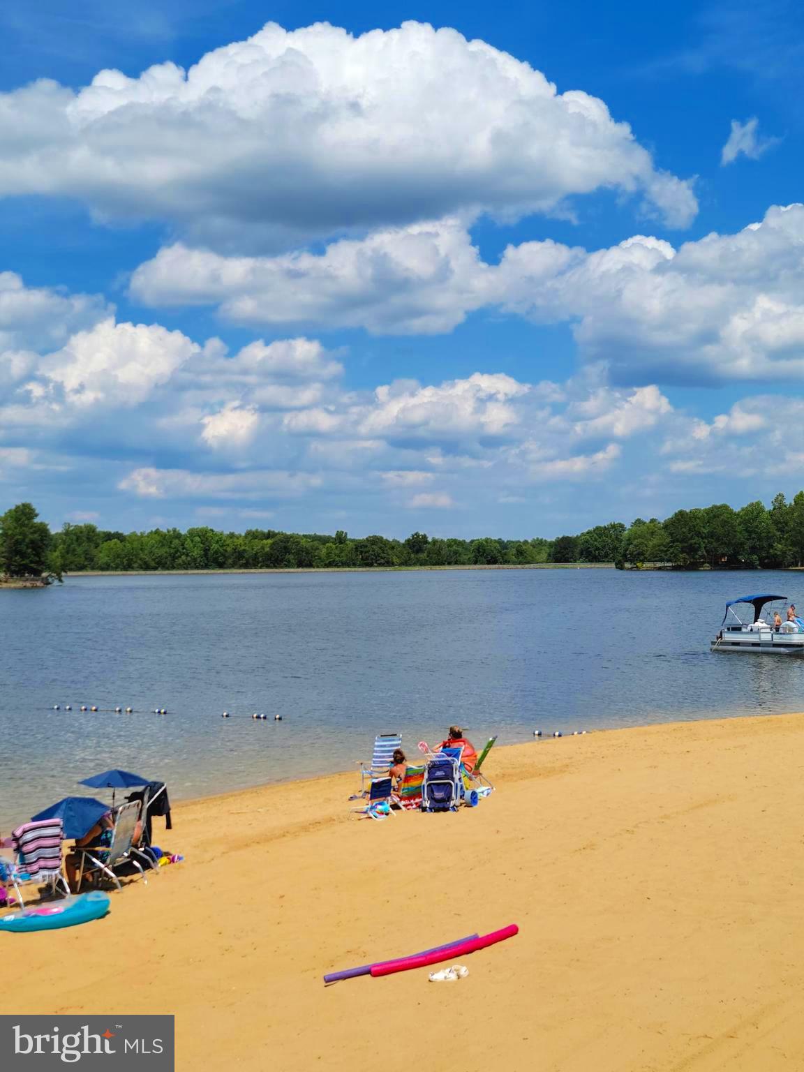 LAKE LAND OR - Residential Lease